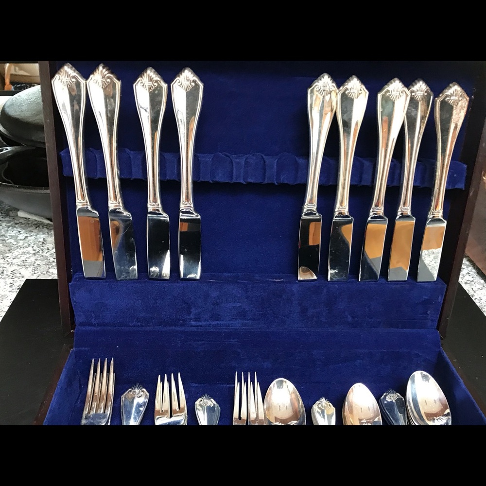 Sold!!!! - Picture 4 of 5